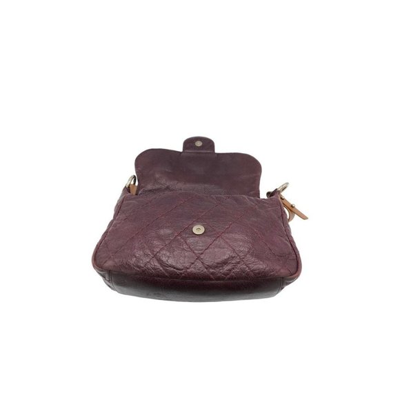 Chanel On The Road Flap - Picture 4 of 10